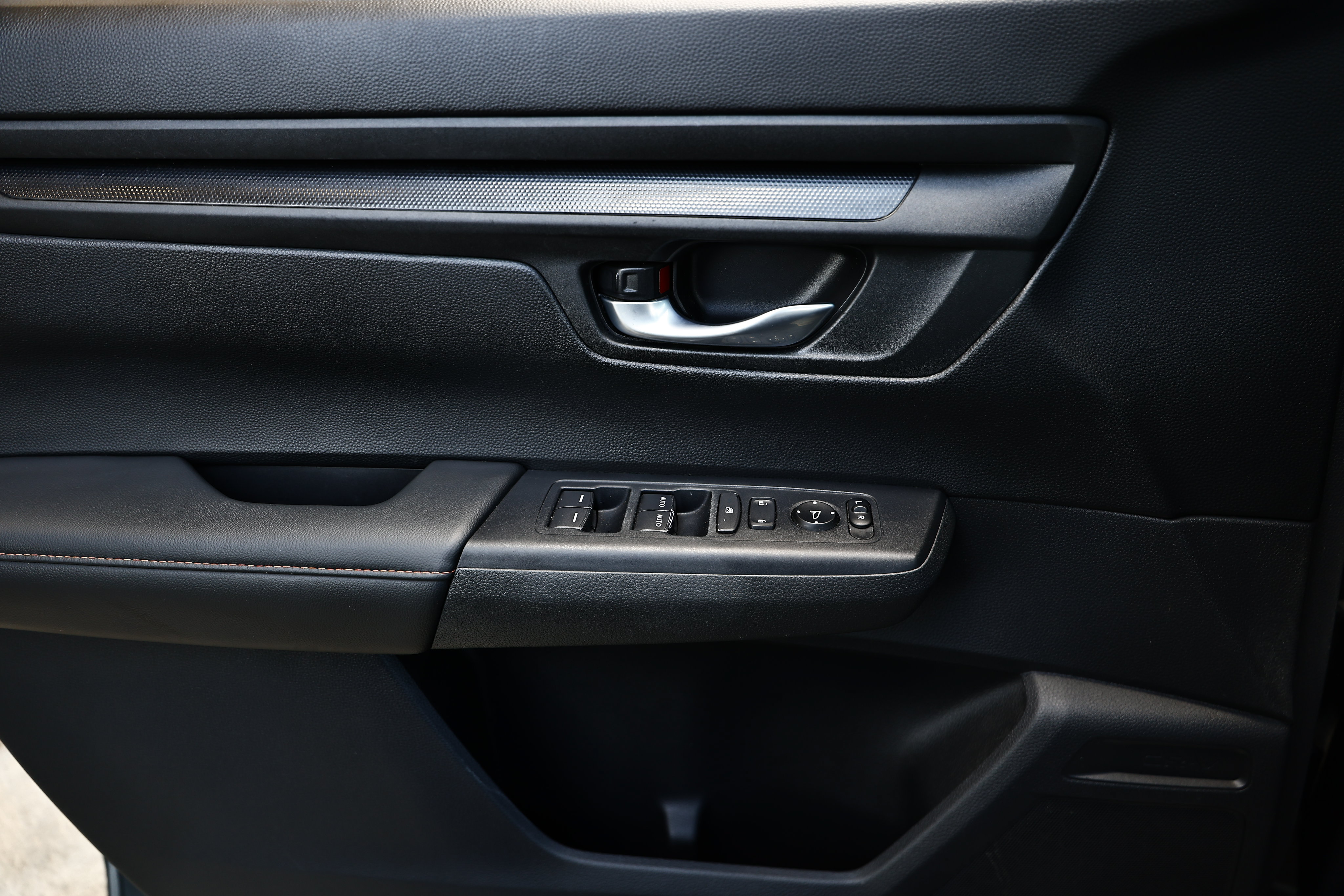 Used 2023 Honda CR-V Sport image 14