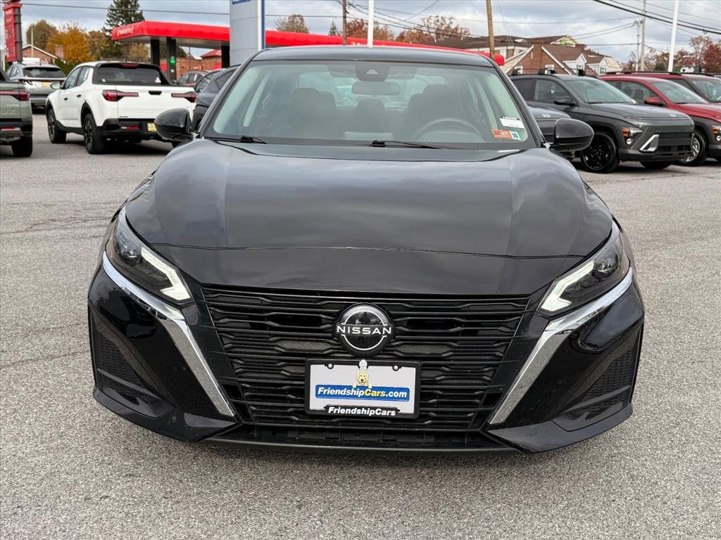 Used 2023 Nissan Altima 2.5 SV image 13