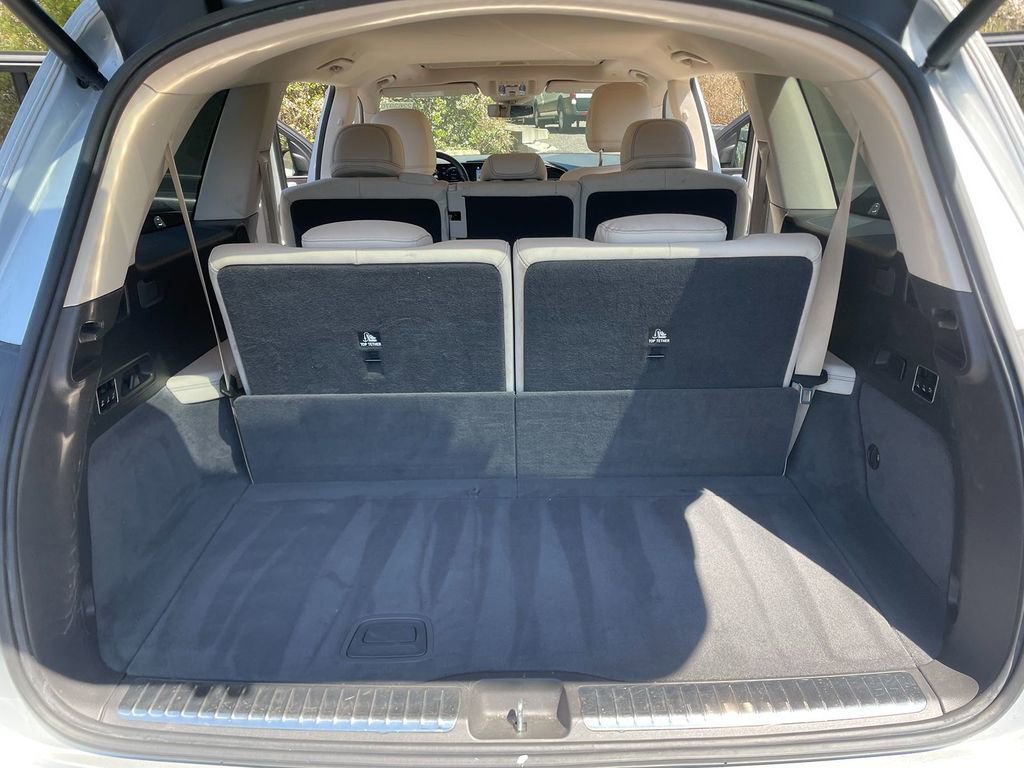 Used 2020 Mercedes-Benz GLS 450 4MATIC image 26