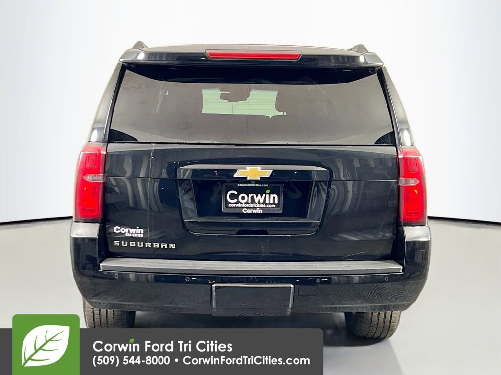 Used 2019 Chevrolet Suburban LT image 14