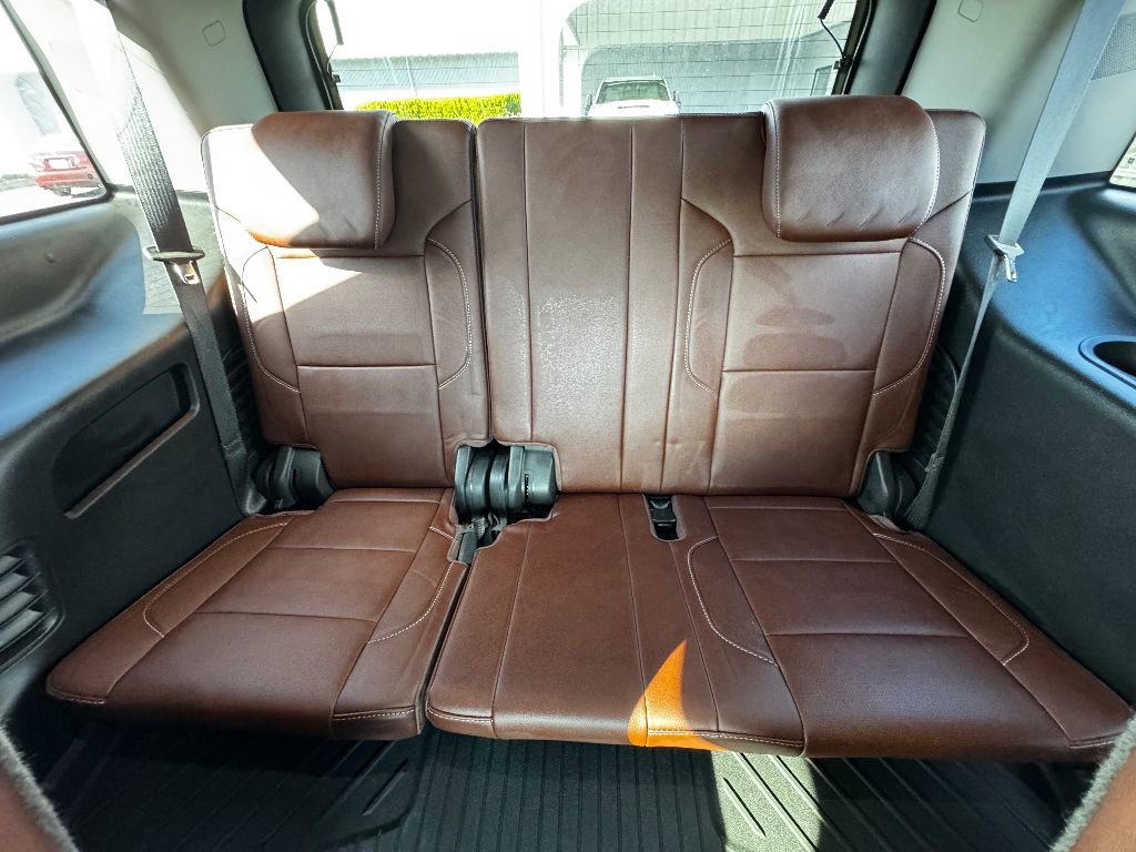 Used 2019 Chevrolet Tahoe Premier w/ Premier Plus Edition image 14