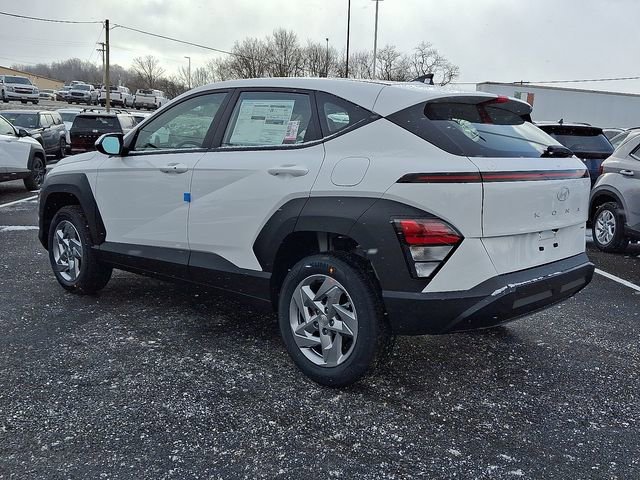 New 2026 Hyundai Kona SE image 3