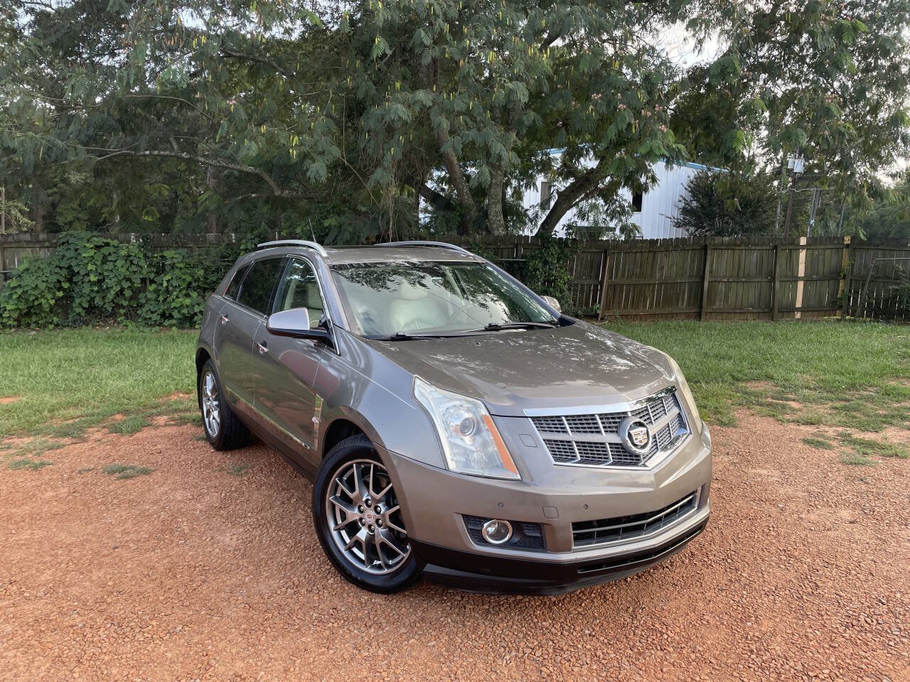 Used 2011 Cadillac SRX Performance FWD image 1