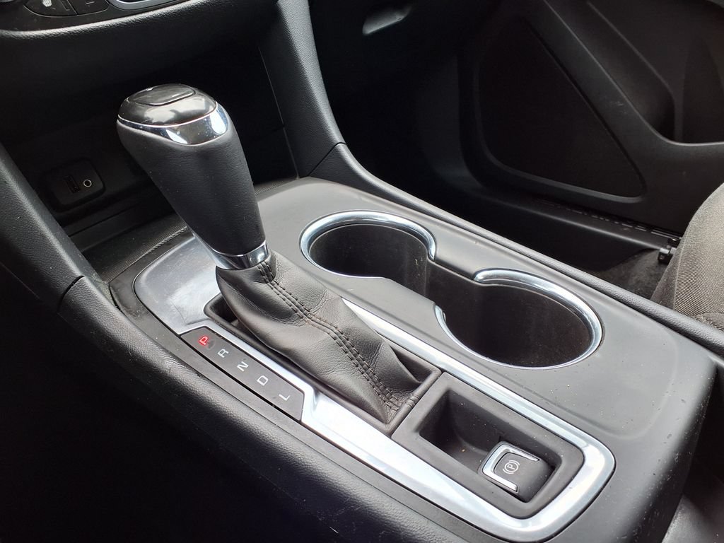 Used 2018 Chevrolet Equinox LT FWD image 33