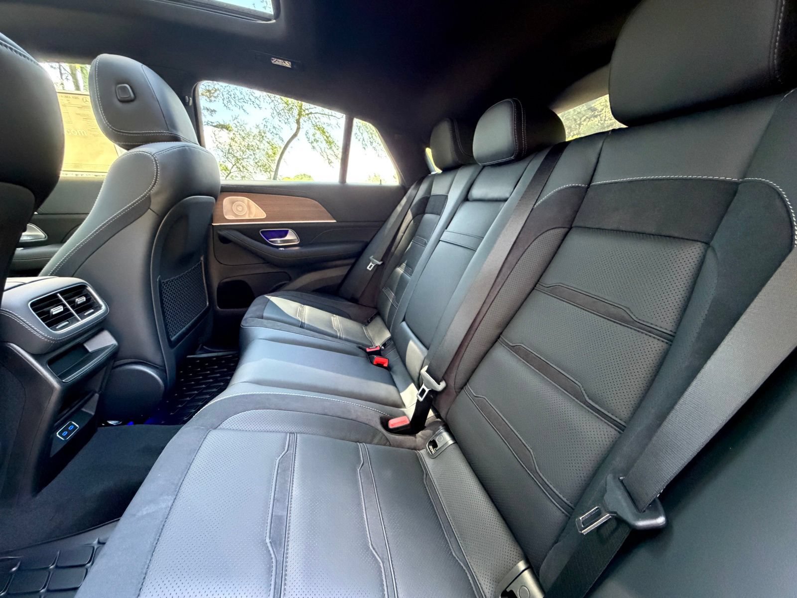New 2026 Mercedes-Benz GLE 53 AMG 4MATIC Coupe image 14