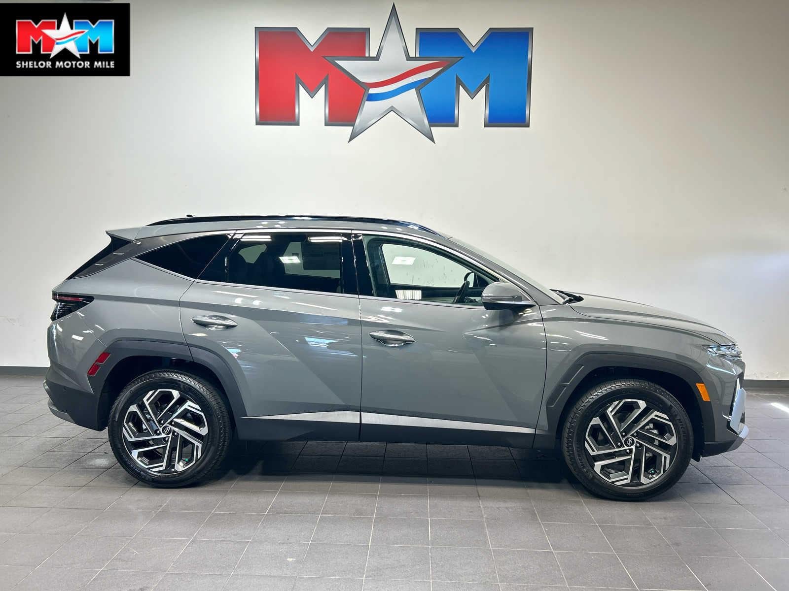 New 2026 Hyundai Tucson Limited AWD/4WD image 1