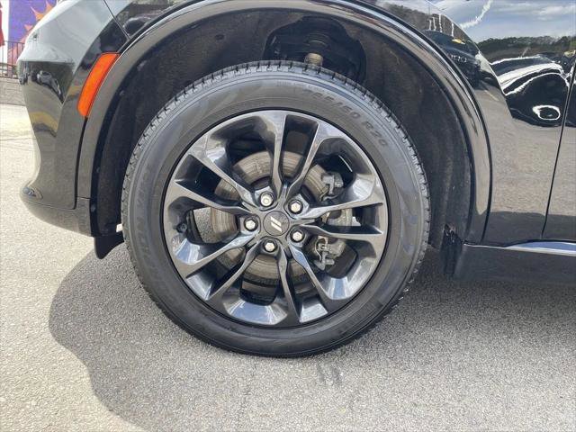 Certified 2024 Dodge Durango GT AWD/4WD image 9