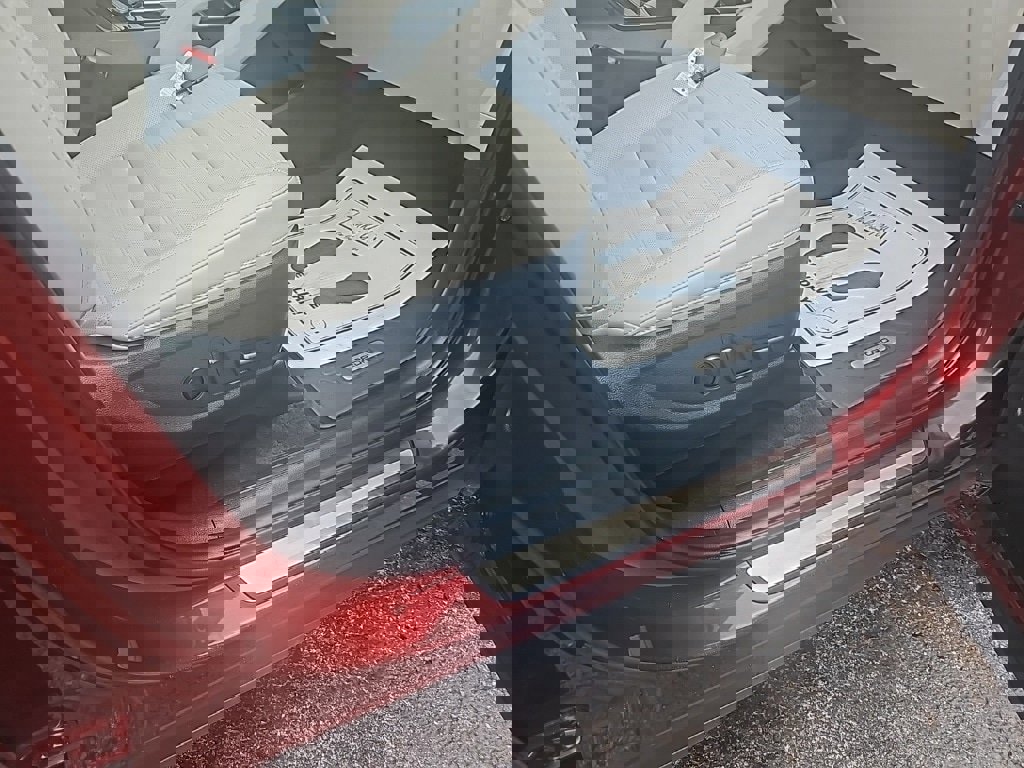 Used 2024 Kia Telluride SX Prestige w/ Towing Package image 25