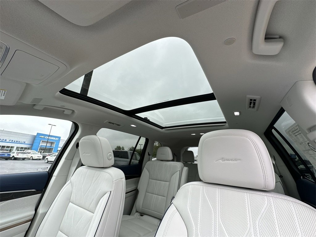 New 2026 Buick Enclave Avenir w/ Super Cruise Package image 22