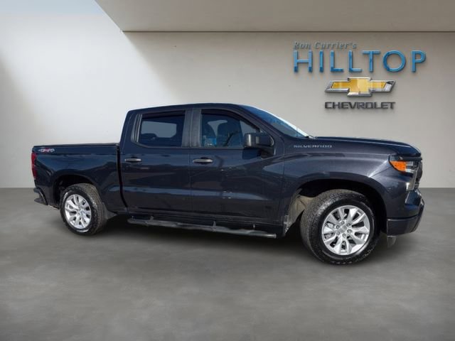 Used 2023 Chevrolet Silverado 1500 Custom image 3