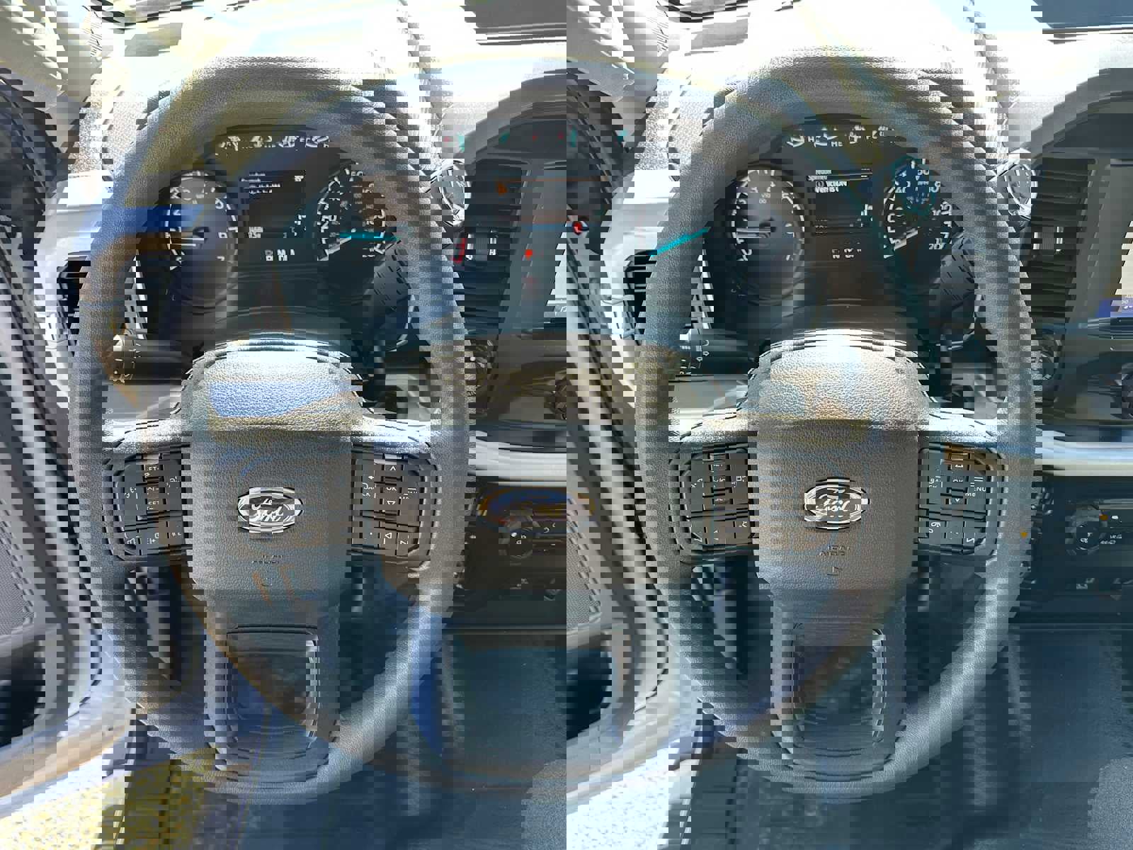 Used 2023 Ford F150 XLT w/ XTR Package image 22