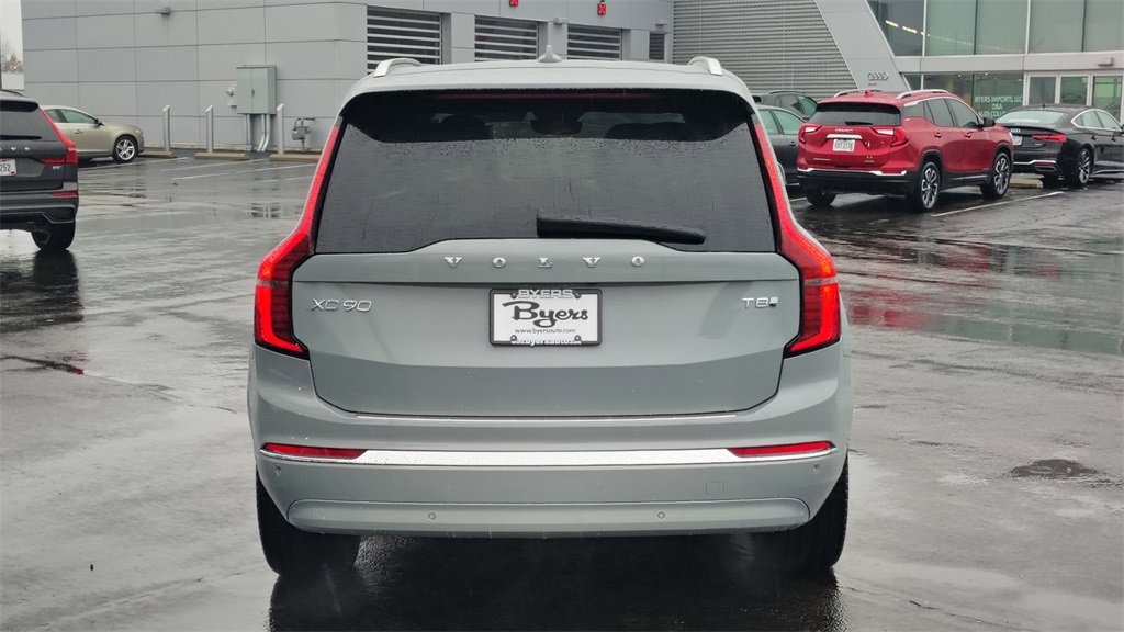 New 2026 Volvo XC90 T8 Plus w/ Protection Package Premier image 35