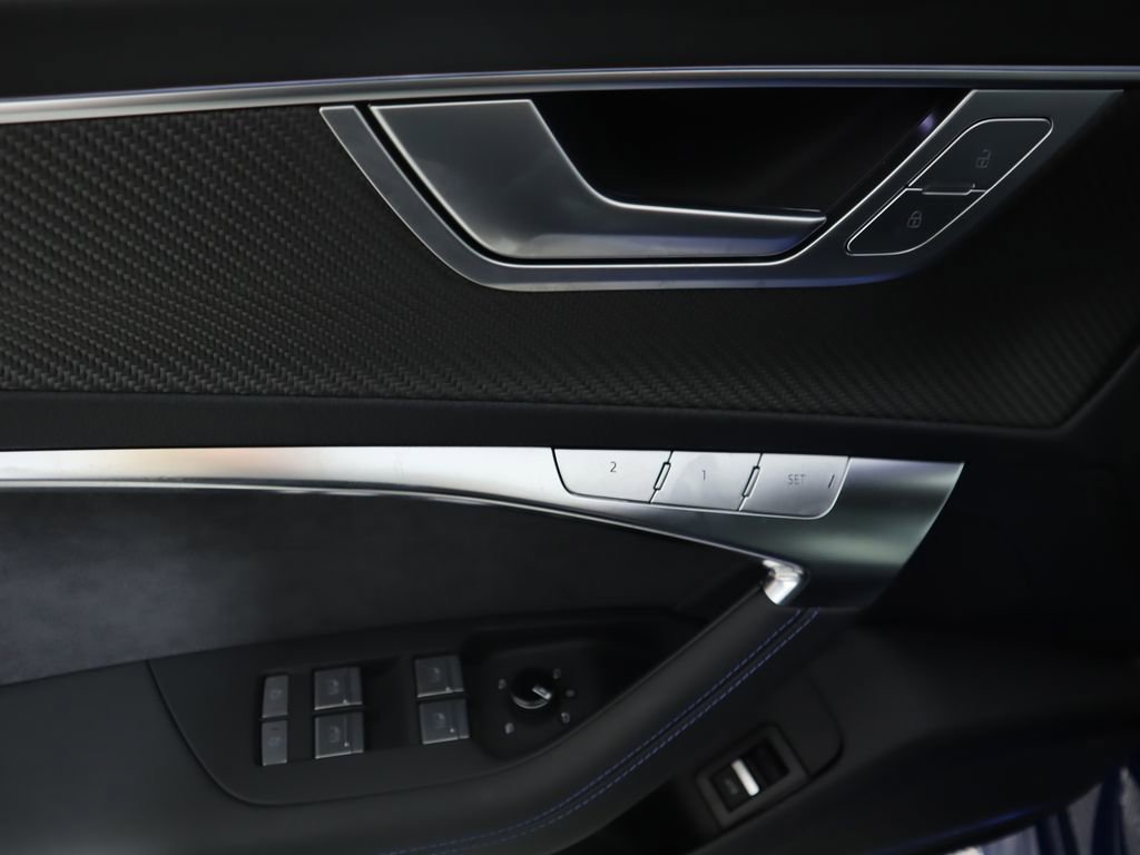 New 2025 Audi RS 6 performance image 25