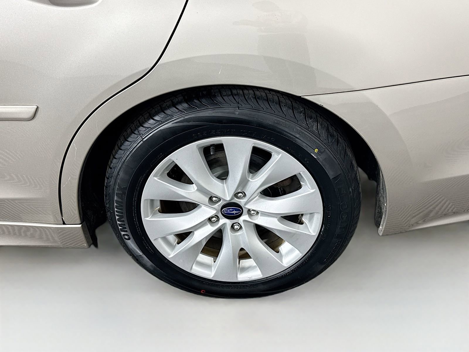 Used 2015 Subaru Legacy 2.5i Premium image 17