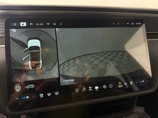 Used 2026 Rivian R1S Adventure AWD/4WD image 18