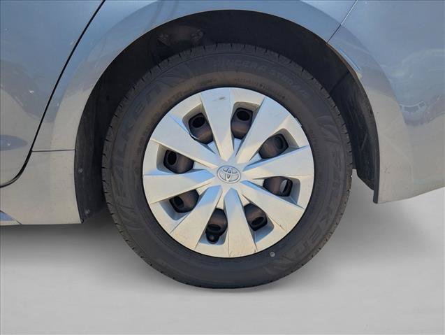 Used 2021 Toyota Corolla L FWD image 15