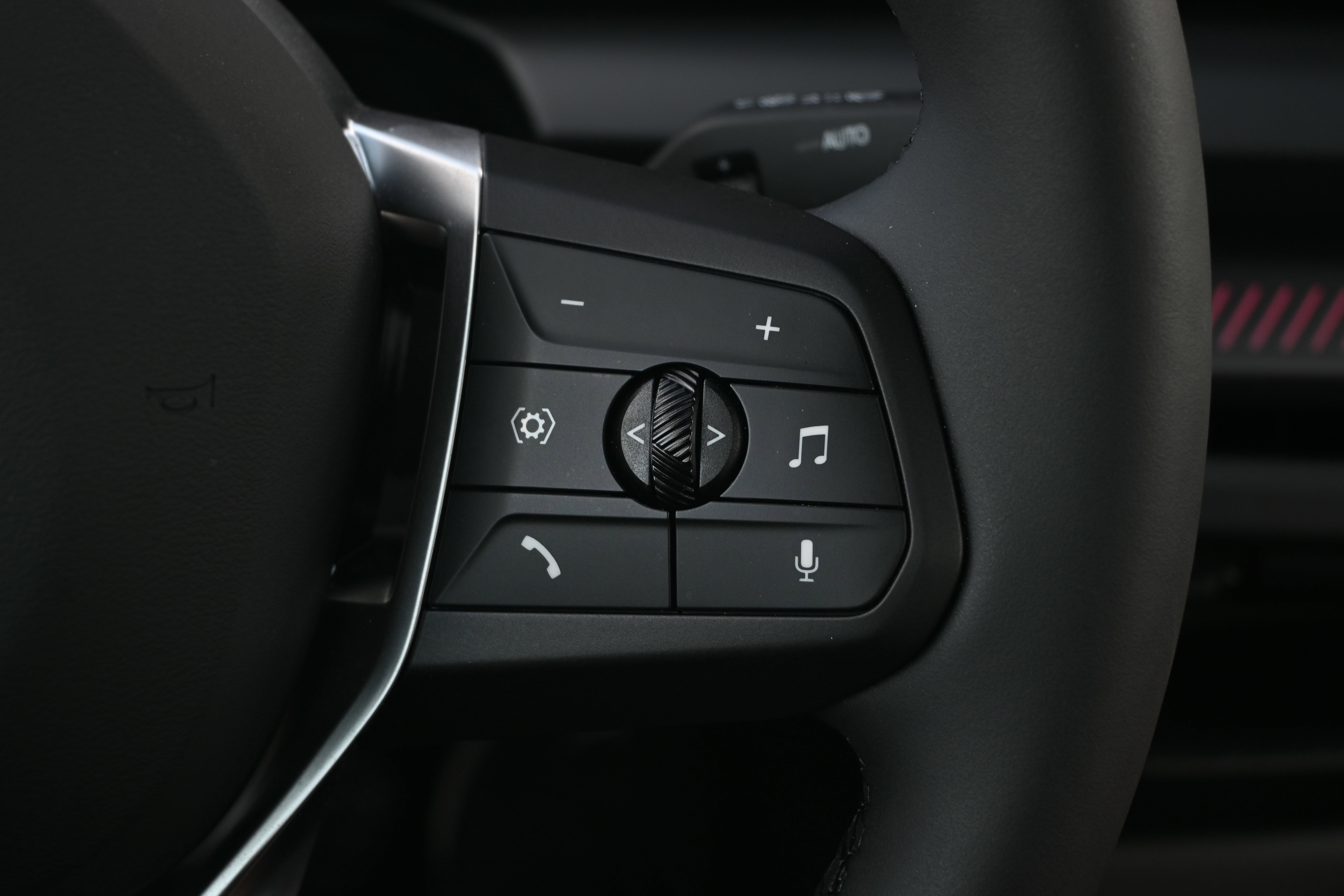 Used 2025 BMW 228i xDrive image 35