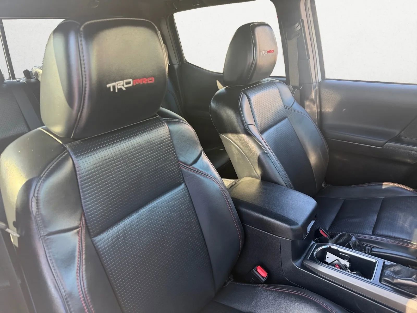 Used 2019 Toyota Tacoma TRD Pro AWD/4WD image 28