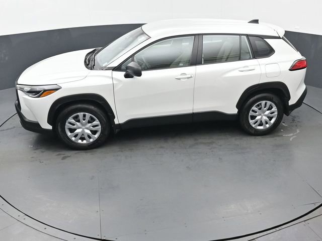 Certified 2023 Toyota Corolla Cross L image 38