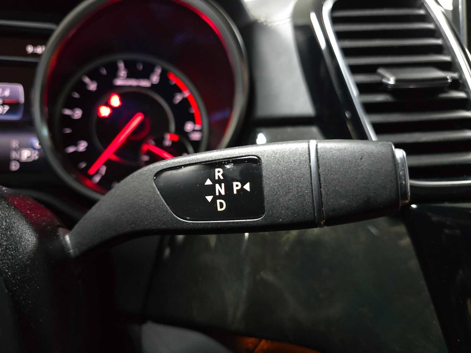 Used 2018 Mercedes-Benz GLE 63 AMG 4MATIC image 35