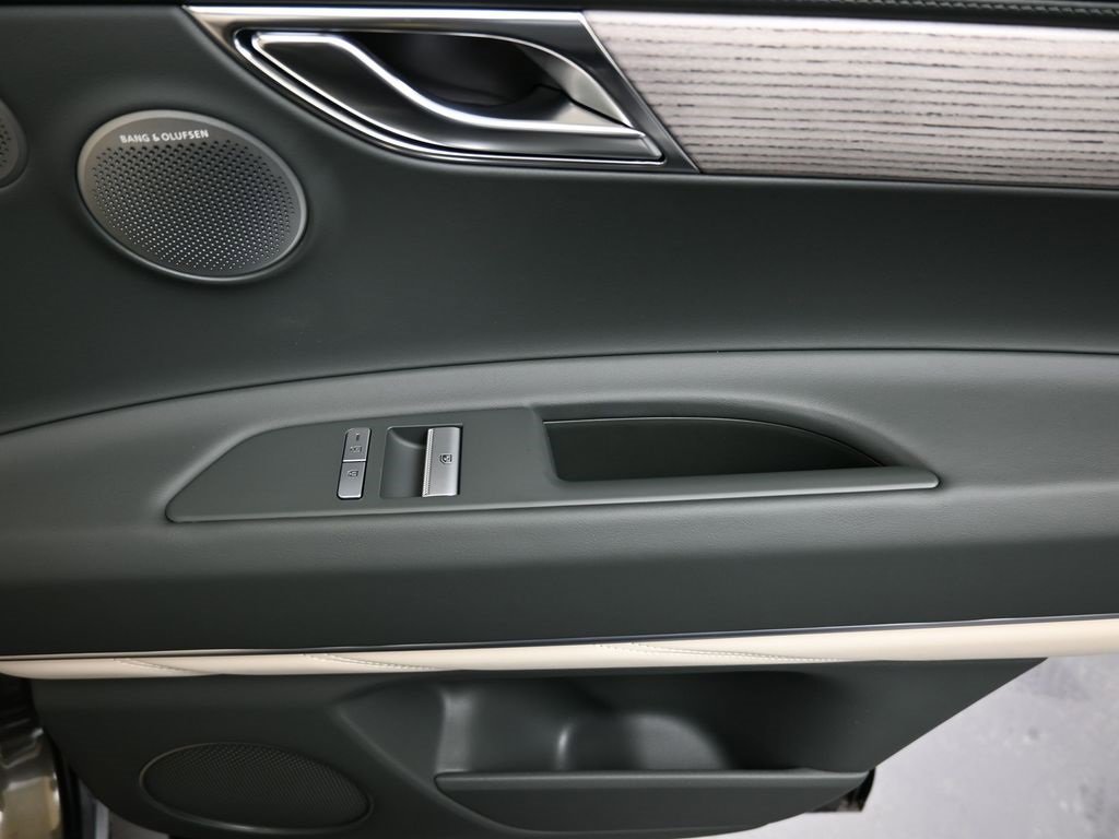 New 2026 Genesis GV80 3.5T Prestige image 15