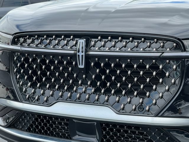 Used 2025 Lincoln Nautilus Black Label AWD/4WD image 46