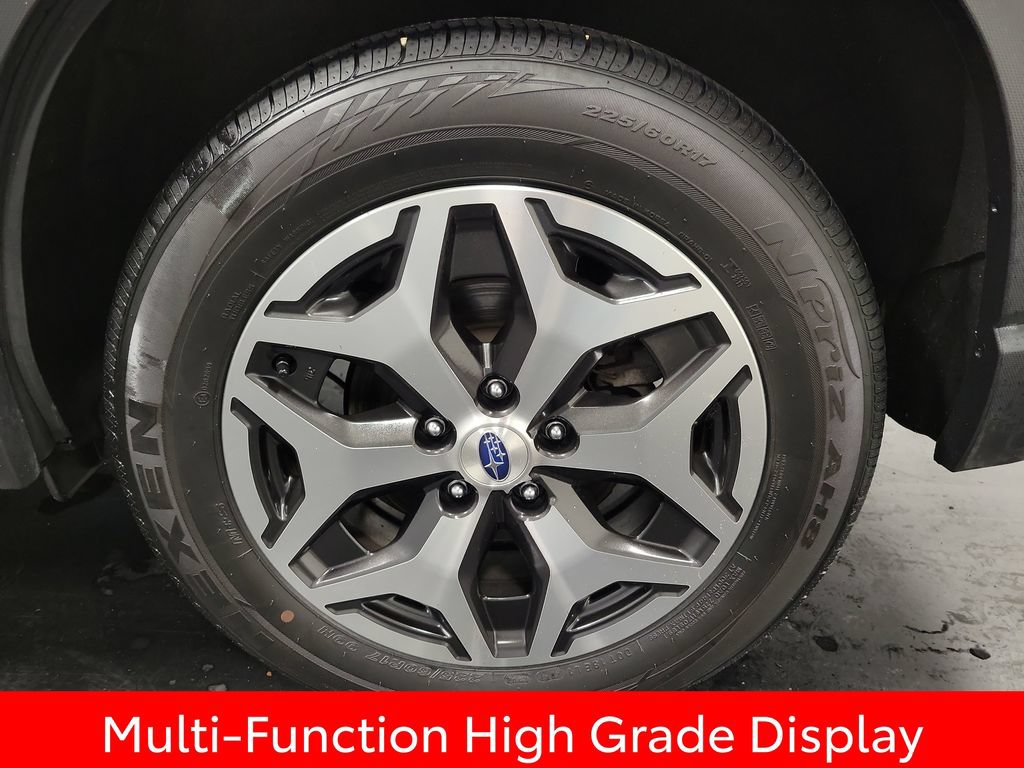 Used 2023 Subaru Forester Premium AWD/4WD image 10