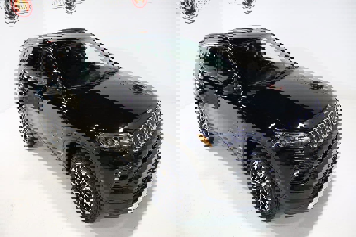 Used 2022 Jeep Compass Limited image 12