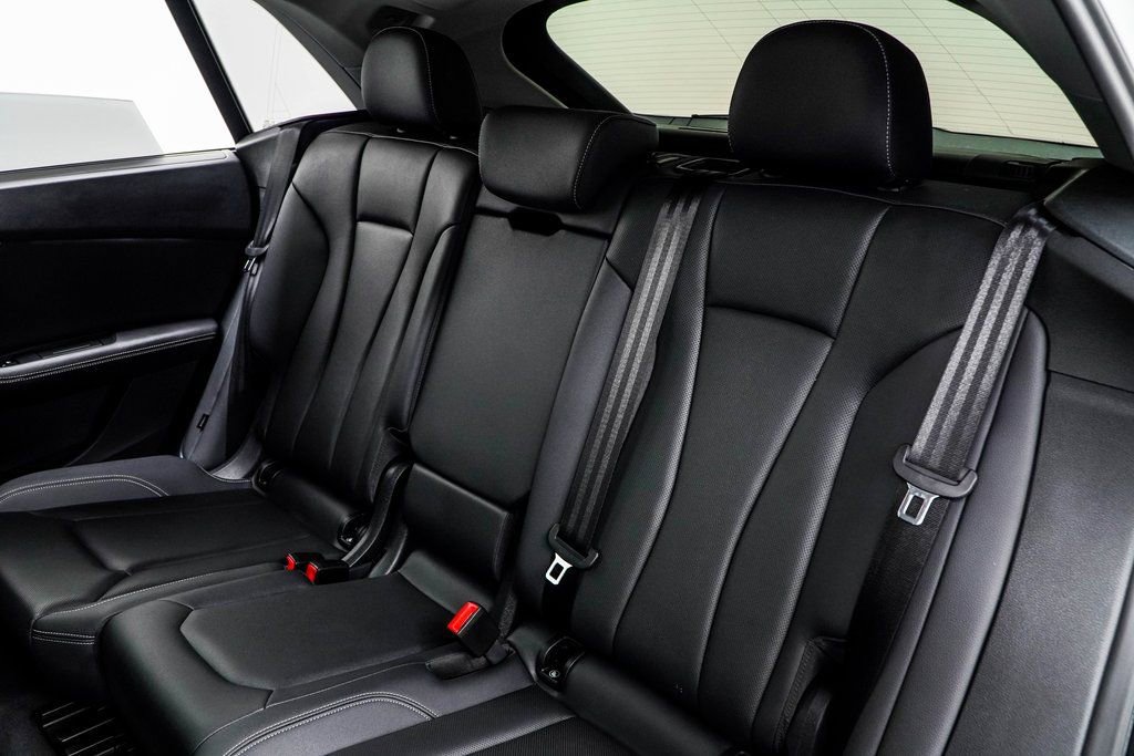 Used 2023 Audi Q8 Prestige image 40