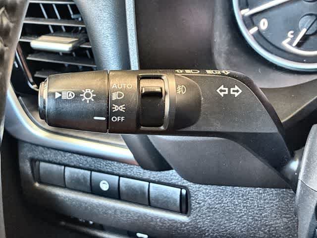 Used 2021 Nissan Rogue SL w/ Premium Package FWD image 29