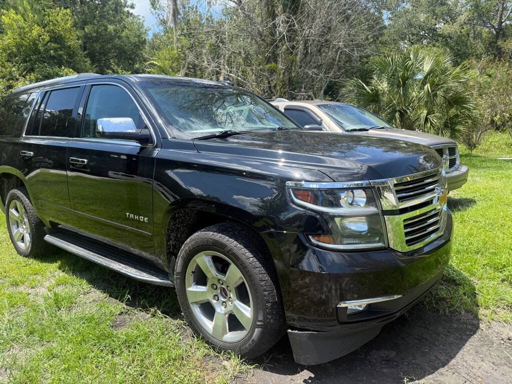Used 2017 Chevrolet Tahoe Premier AWD/4WD image 3