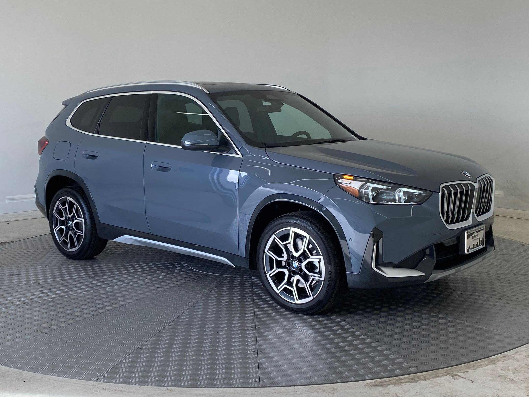 New 2026 BMW X1 xDrive28i w/ Convenience Package AWD/4WD image 7