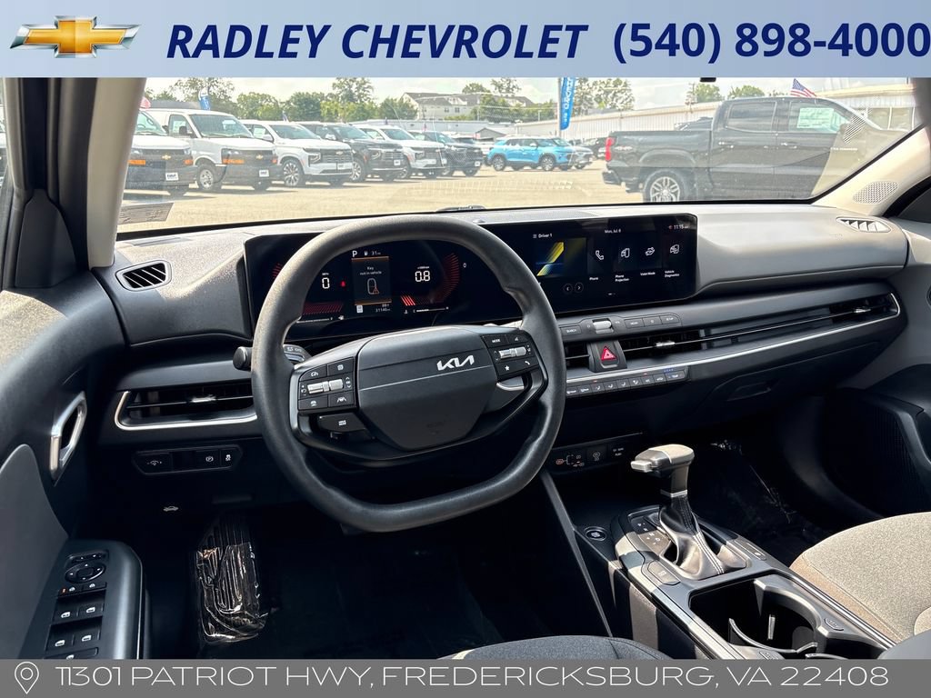 Used 2025 Kia K4 FWD image 13