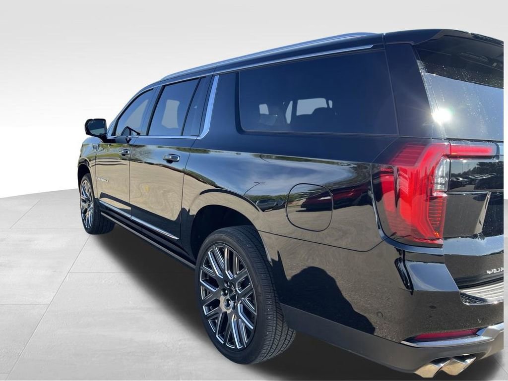 Used 2026 GMC Yukon XL Denali Ultimate AWD/4WD image 7
