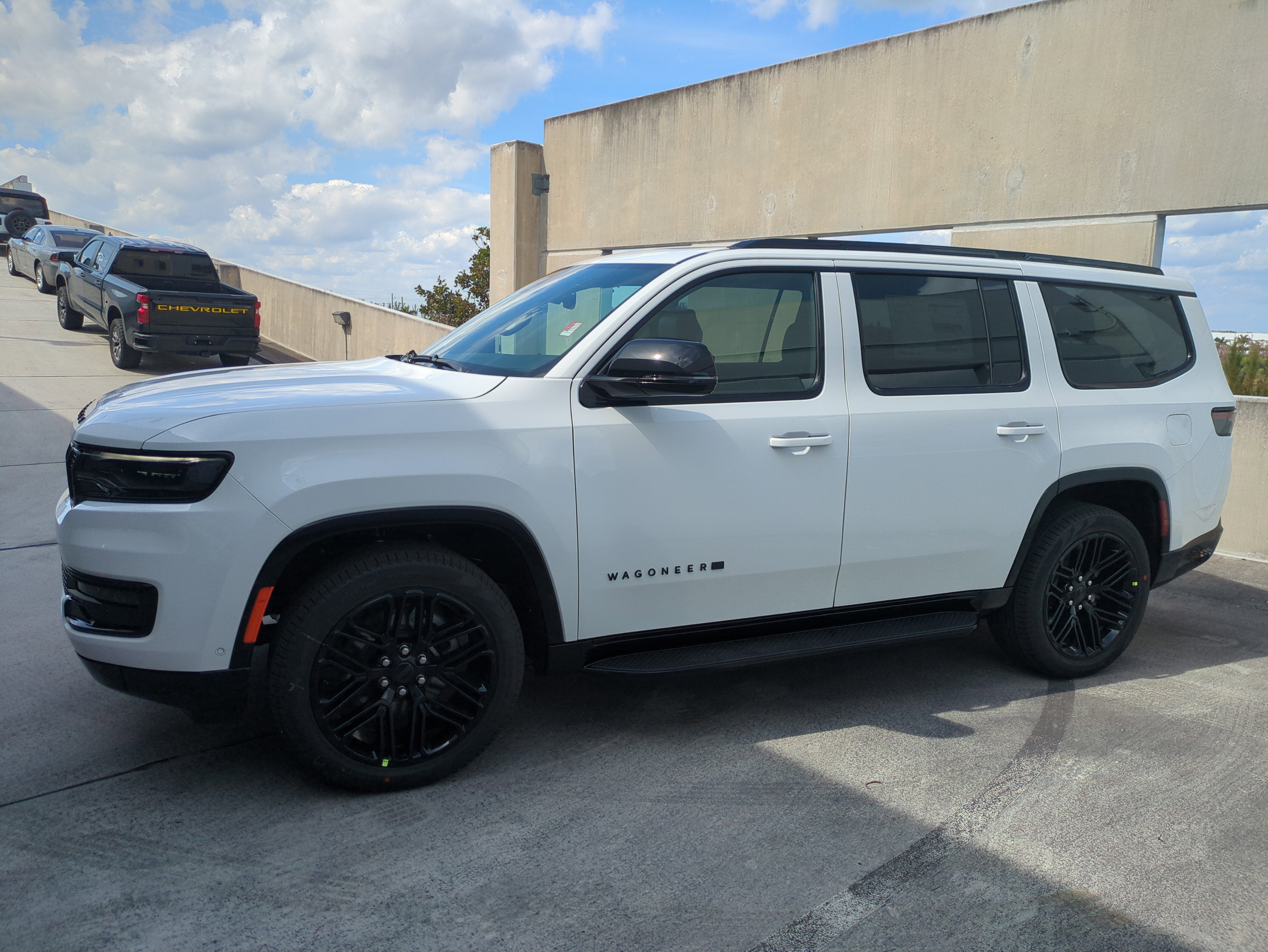 New 2025 Jeep Wagoneer Series II w/ Premium Group I image 8