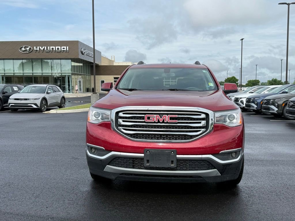 Used 2019 GMC Acadia SLT FWD image 2