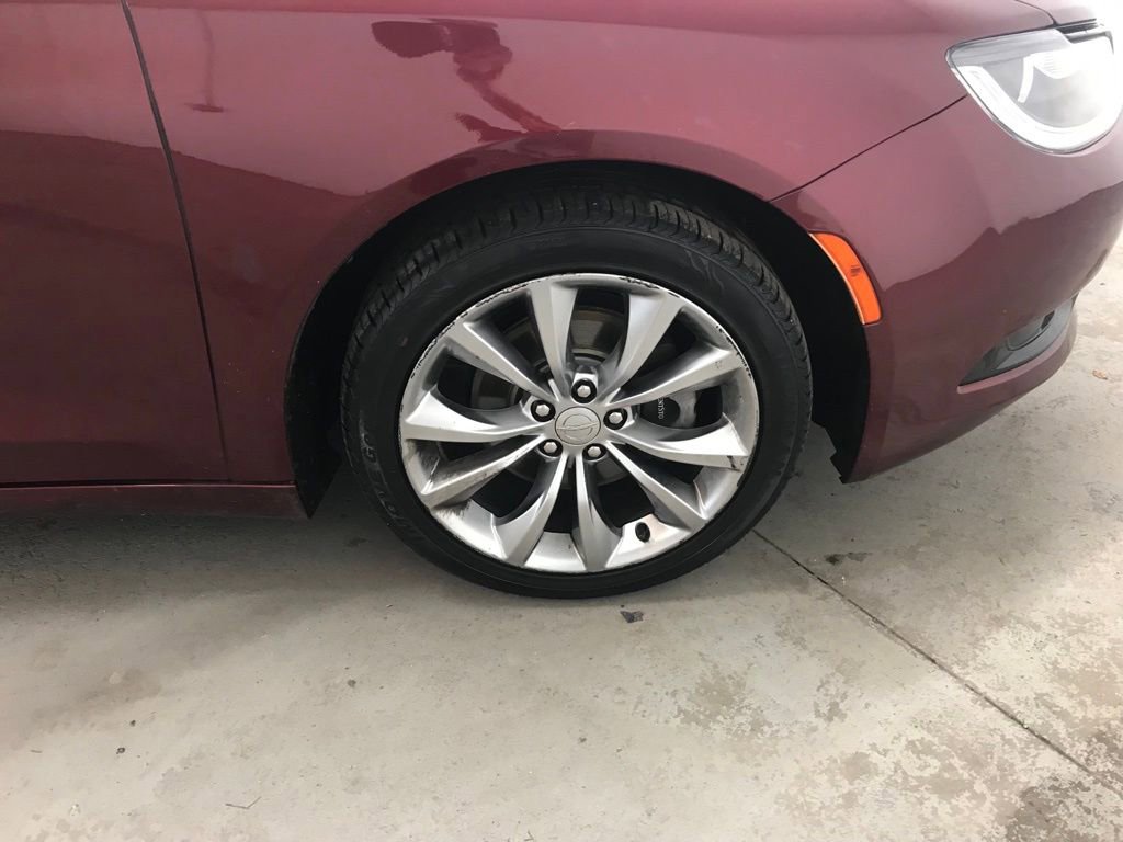 Used 2016 Chrysler 200 S w/ Navigation & Sound Group I image 42