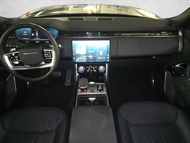 Used 2023 Land Rover Range Rover Long Wheelbase SE AWD/4WD image 9
