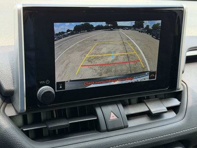 Certified 2025 Toyota RAV4 LE AWD/4WD image 12