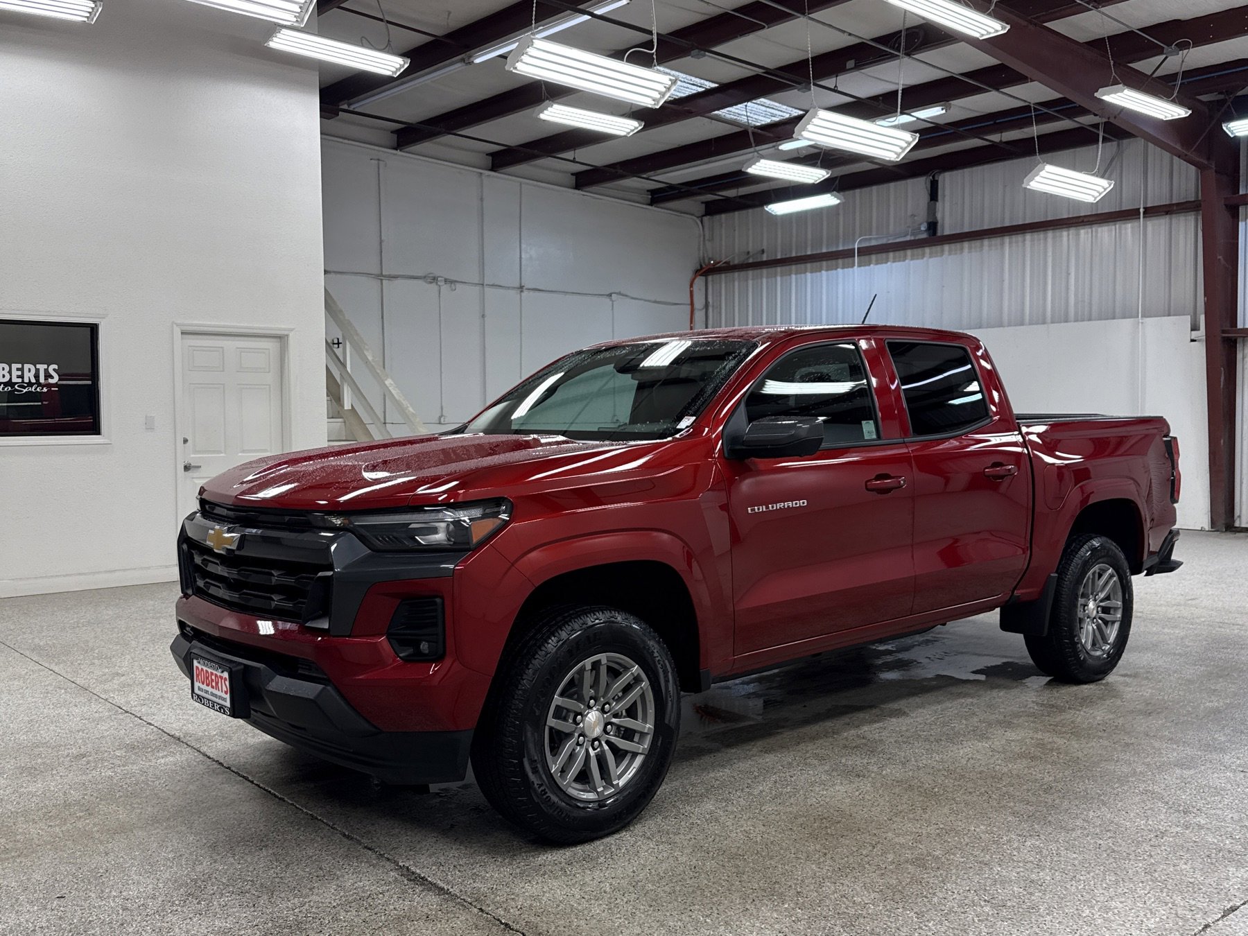Used 2025 Chevrolet Colorado LT w/ LT Convenience Package image 1