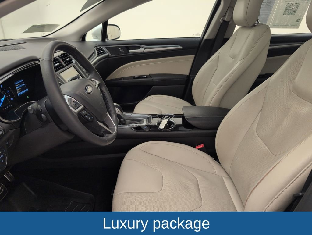 Used 2015 Ford Fusion Titanium image 5