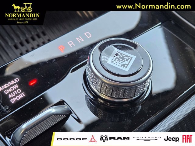New 2026 Jeep Grand Cherokee Limited AWD/4WD image 12