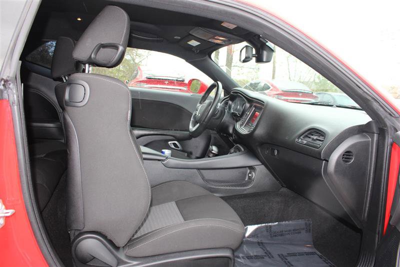 Used 2022 Dodge Challenger R/T image 12