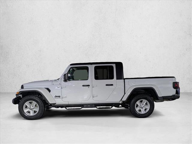 Used 2021 Jeep Gladiator Sport image 9