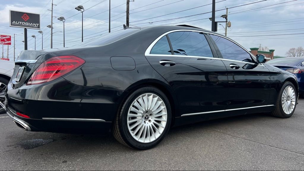 Used 2018 Mercedes-Benz S 560 Sedan image 8
