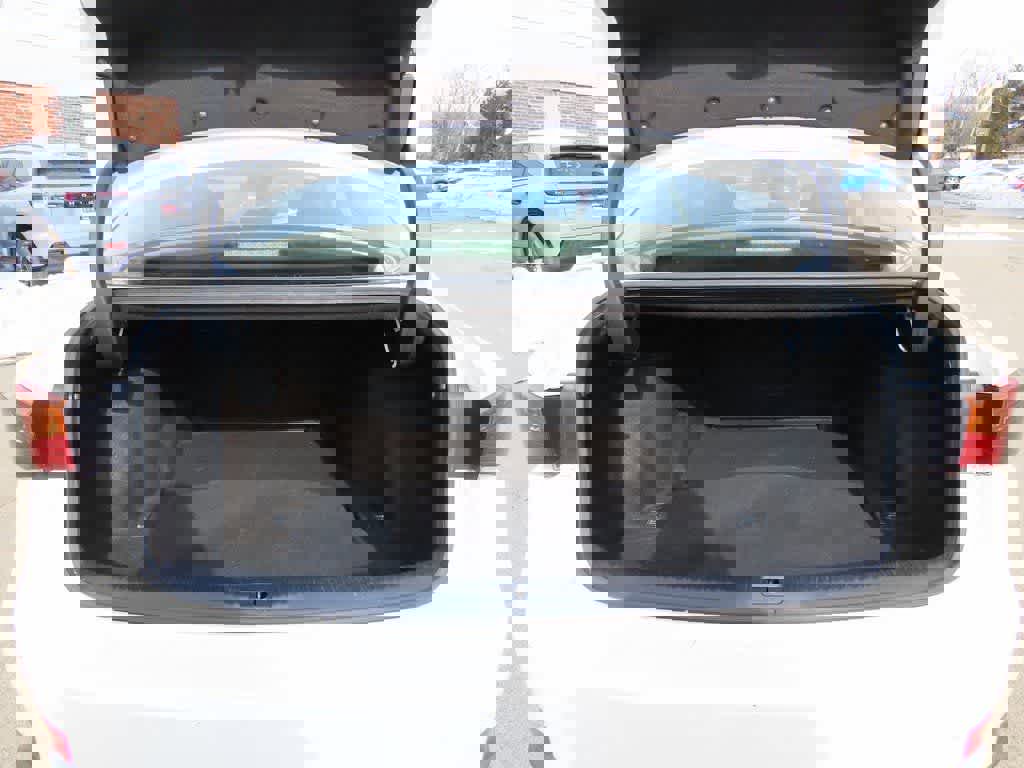 Used 2019 Lexus IS 300 image 10