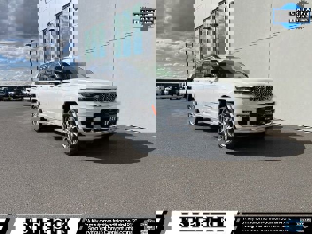 Used 2023 Jeep Grand Cherokee L Summit w/ Rear Seat Video Group I image 1