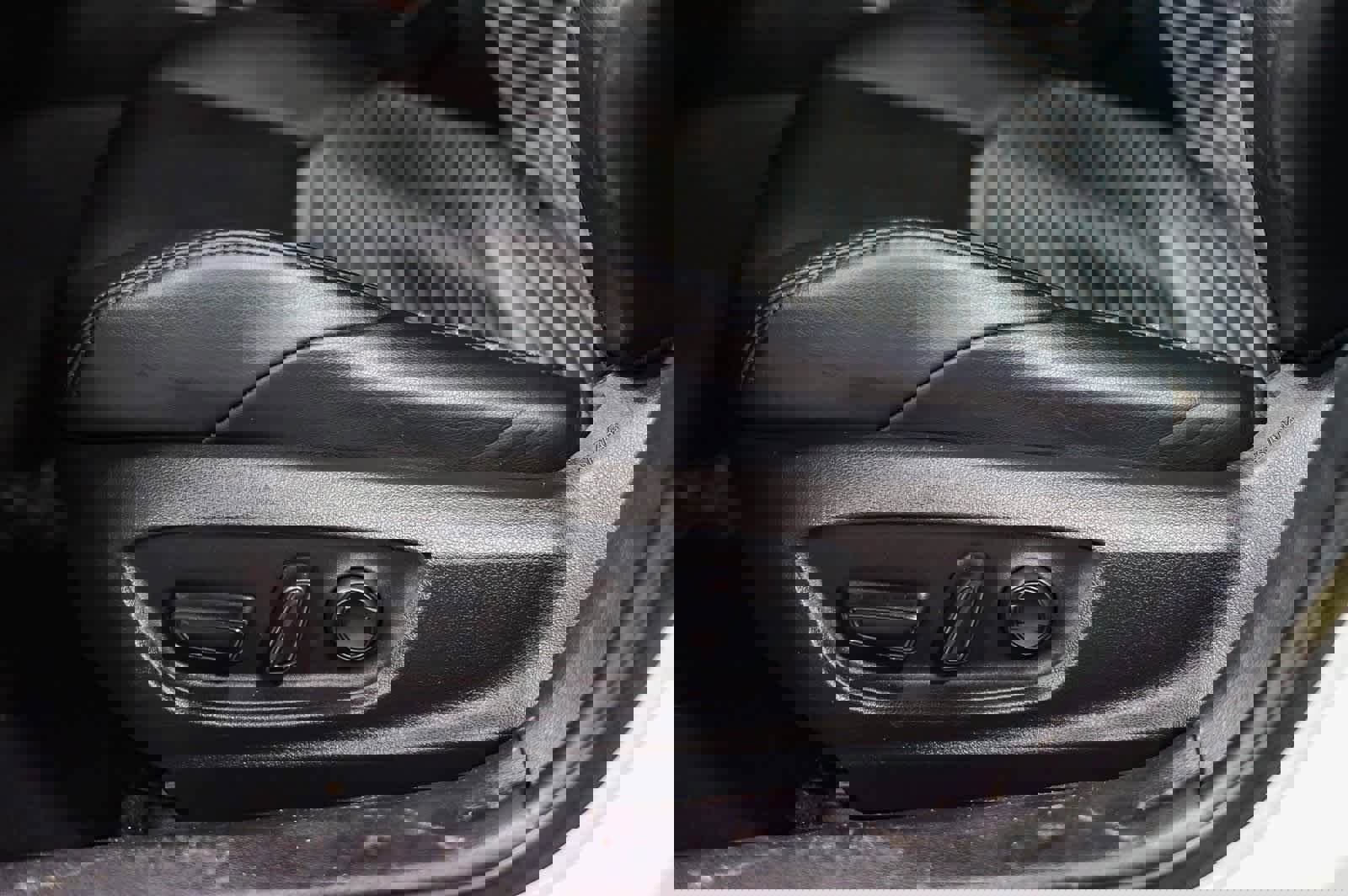 Certified 2022 Toyota Corolla XSE w/ Carpet Mat Package (TMS) image 21