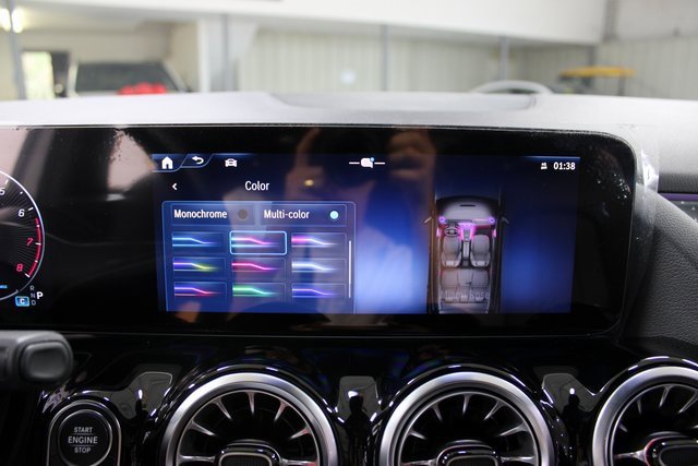 Used 2024 Mercedes-Benz GLA 250 image 23