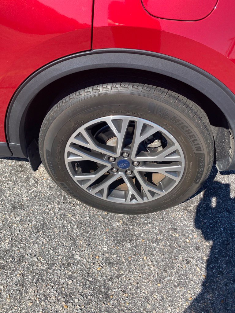 Used 2020 Ford Escape SEL FWD image 8